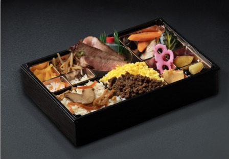 松茸＆A5和牛の特製そぼろ＆A5ランク黒毛和牛ステーキ弁当【お茶付き】