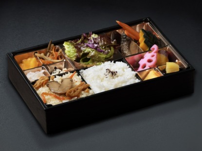 松茸おせち弁当【お茶付き】