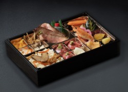 松茸＆A5和牛の肉寿司＆A5ランク黒毛和牛ステーキ弁当【お茶付き】