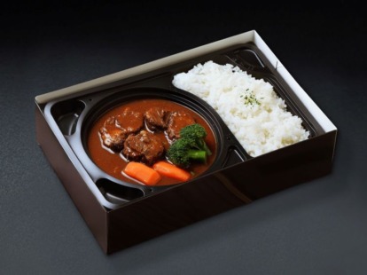 「加熱容器」A5ランク黒毛和牛ほろっと肉のあつあつビーフシチュー弁当