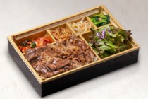 【肉1.5倍】A5 希少部位みすじ＆炭焼きカルビの焼肉弁当